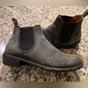 Blundstone Rustic Black women size 8.5